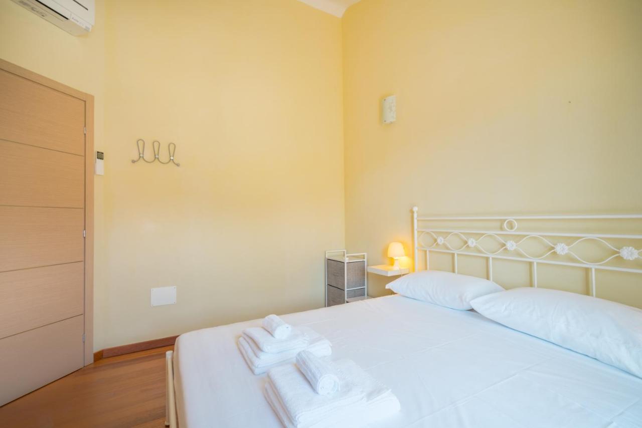 Villa Luna . Chia Eden Rock . Wifi Ac Riva dei Pini Екстер'єр фото
