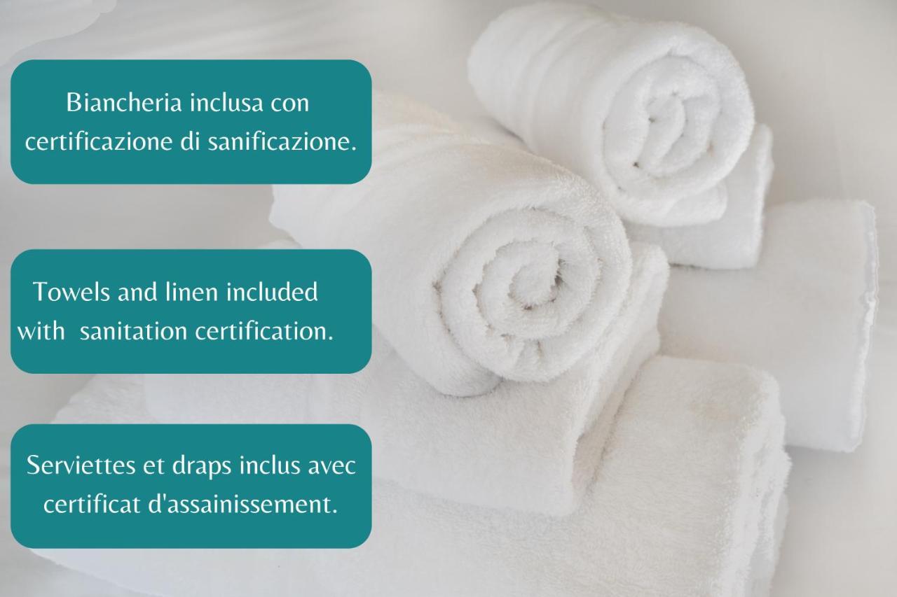 Villa Luna . Chia Eden Rock . Wifi Ac Riva dei Pini Екстер'єр фото